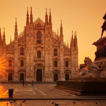ミラノThe Green Oriental; Gem In The Duomo City Centerアパートメント エクステリア 写真